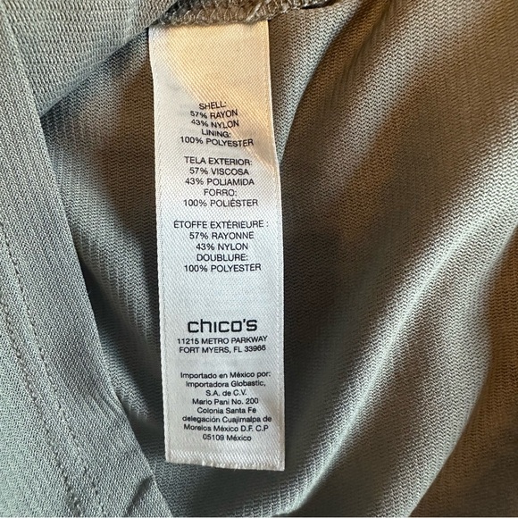 Chico's Muted‎ Green Lace Knit Women's Top size 1 - Picture 11 of 13